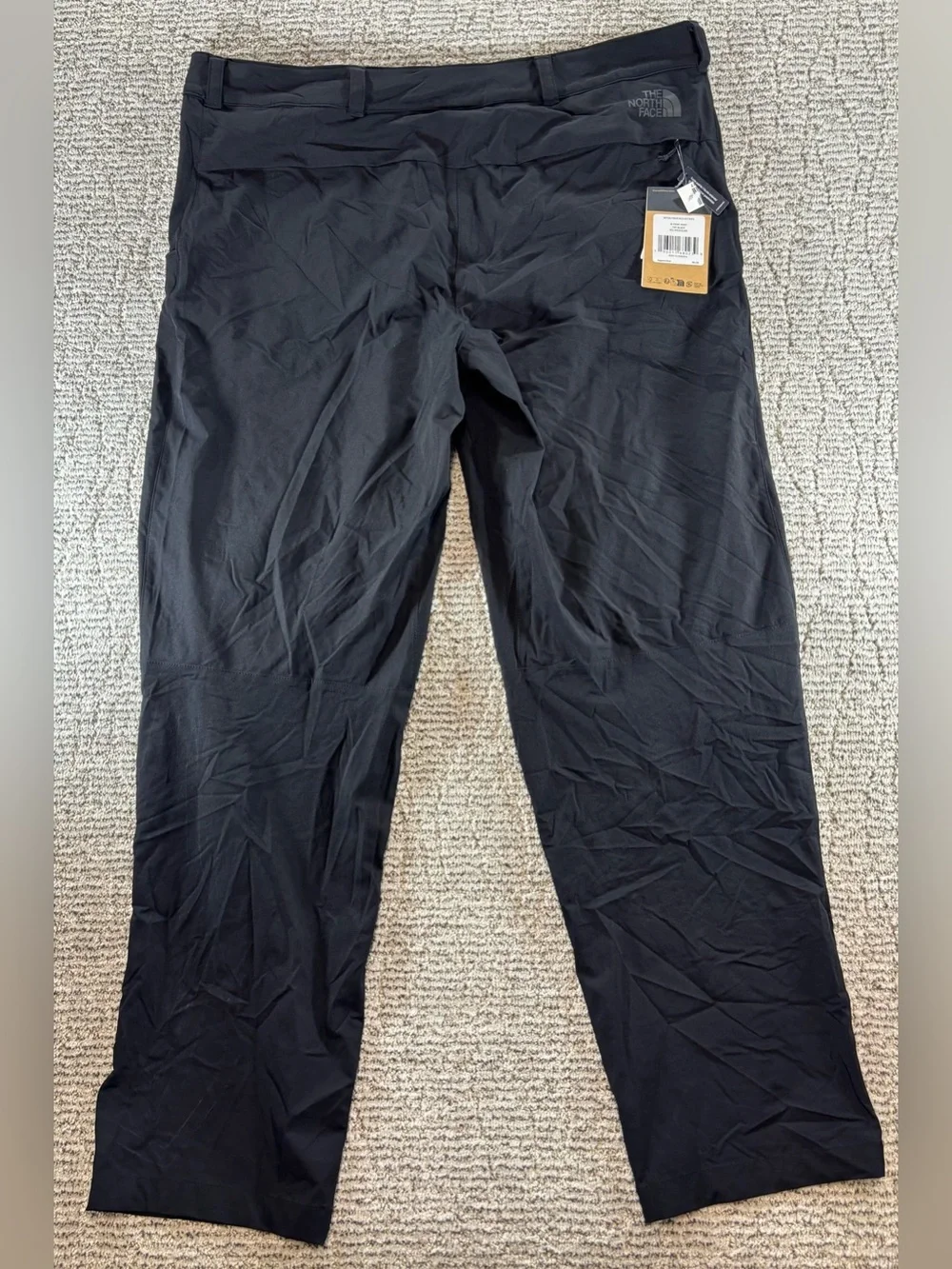 NWT The North Face Men’s Size 40/32 Black Regular Fit Paramount‎ Pants